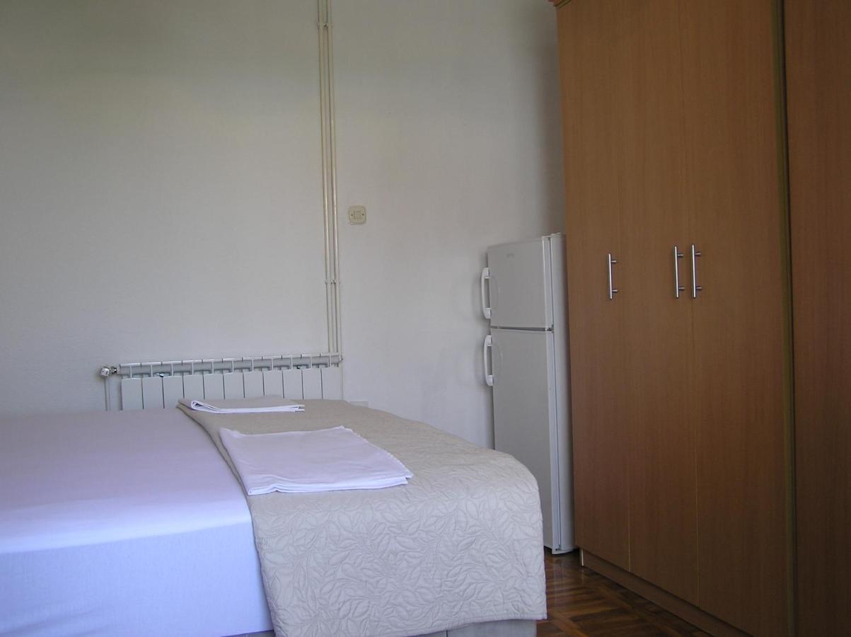 Guest House Adria Senj  Ngoại thất bức ảnh