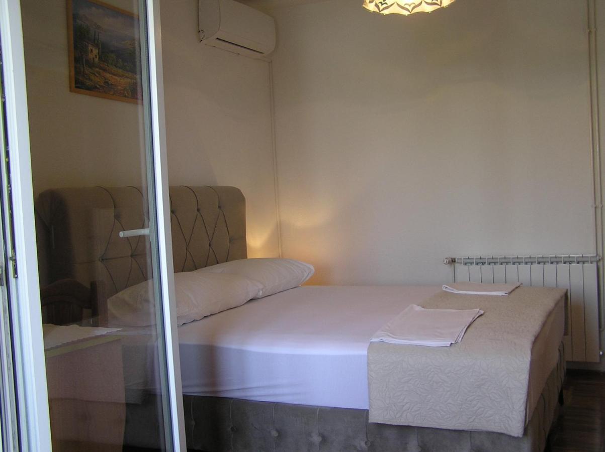 Guest House Adria Senj  Ngoại thất bức ảnh