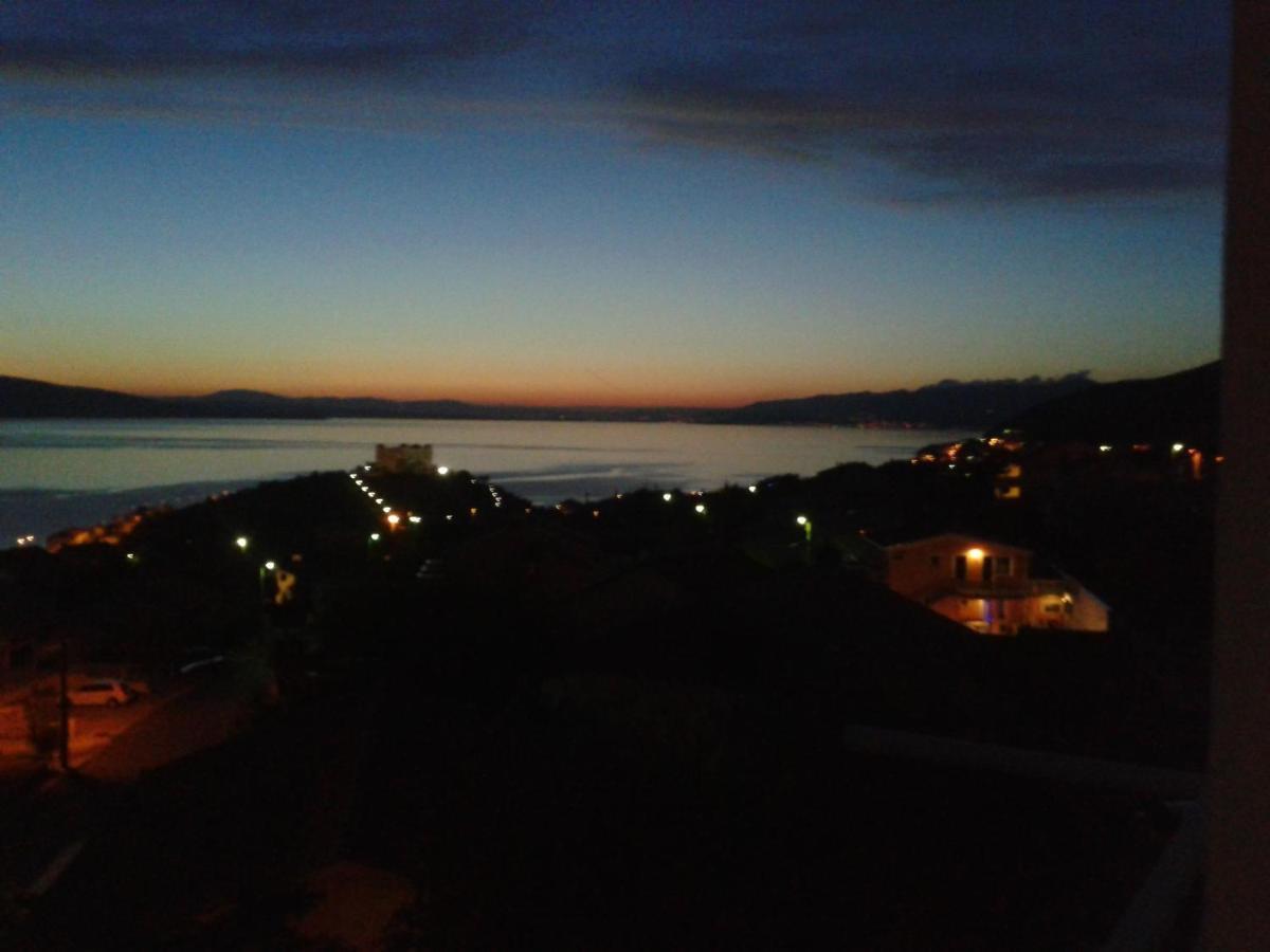 Guest House Adria Senj  Ngoại thất bức ảnh